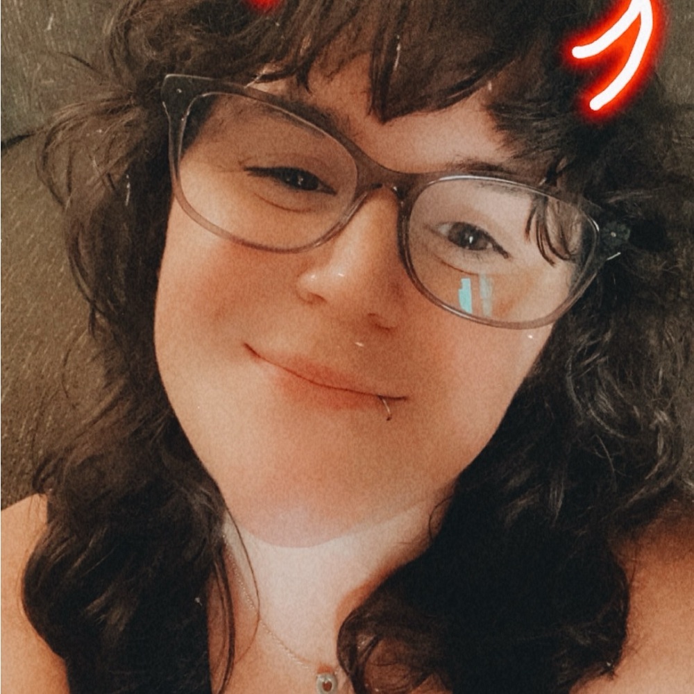 Meet your Posher, Ashley ann